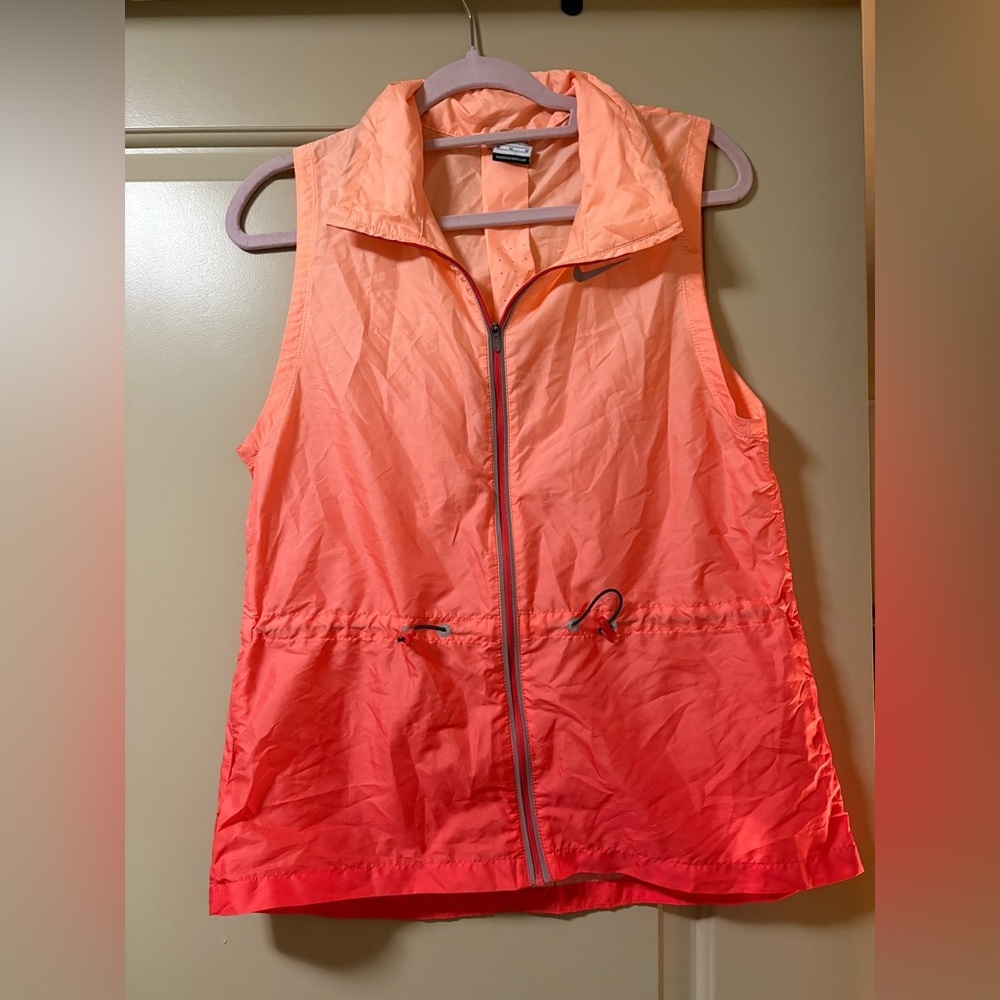 Nike Coral Gradient/ombre Running Dri-fit Women’s Vest Sz Medium